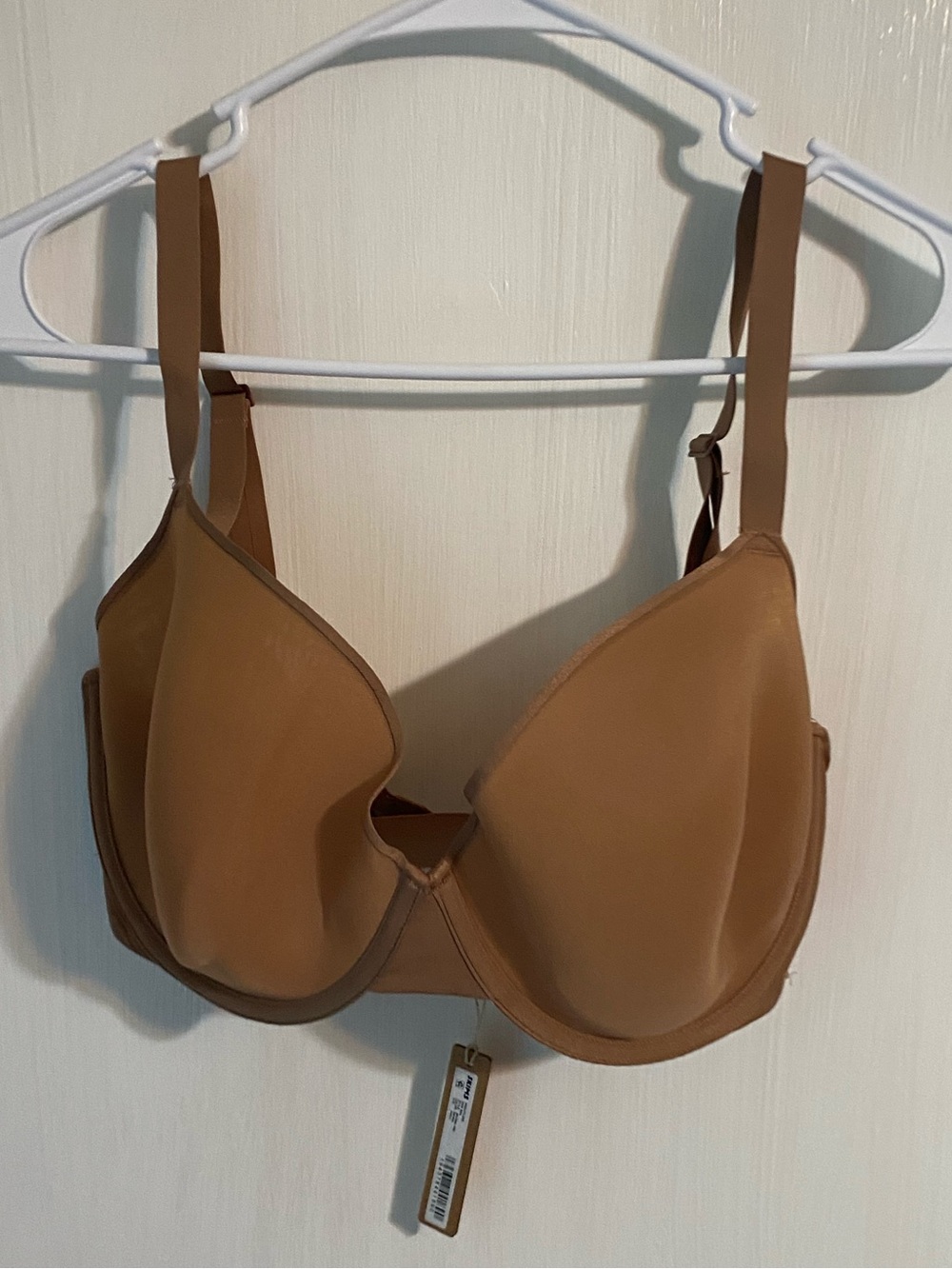 SKIMS weightless Demi bra- NWT